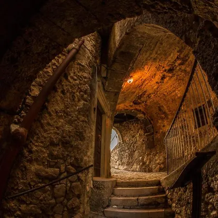 Apartment Nel Cuore Di Campo Imperatore Castel del Monte (Abruzzo)